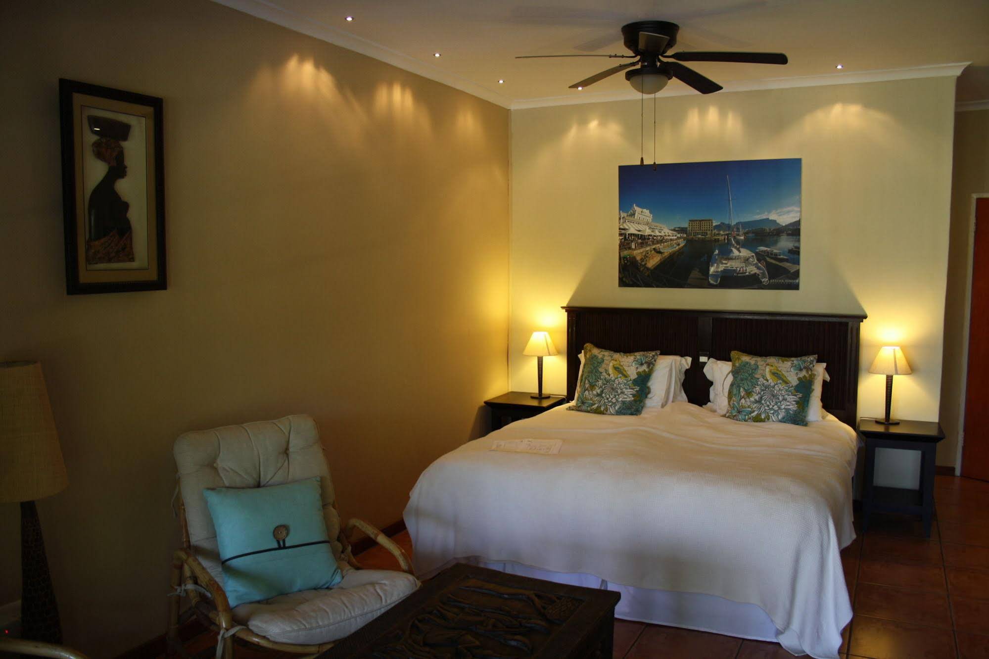 Khashamongo Guesthouse