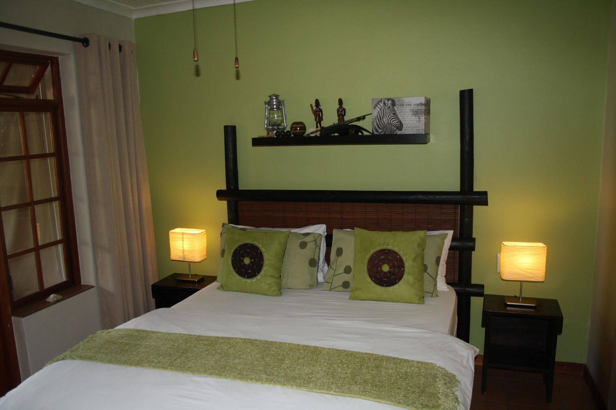 Khashamongo Guesthouse