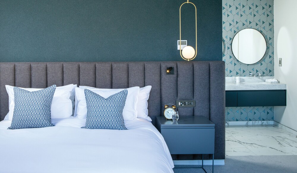 Labotessa Luxury Boutique Hotel