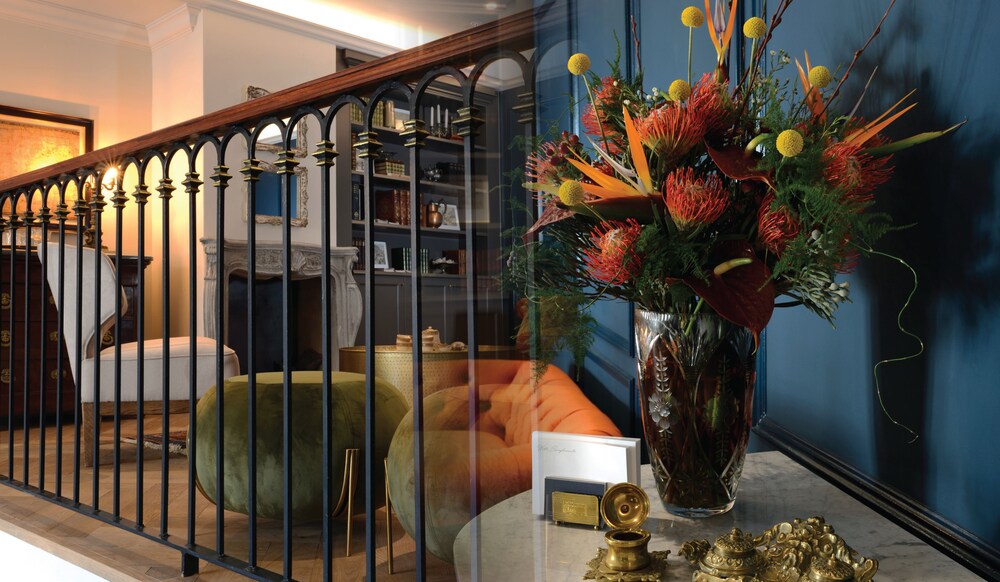 Labotessa Luxury Boutique Hotel