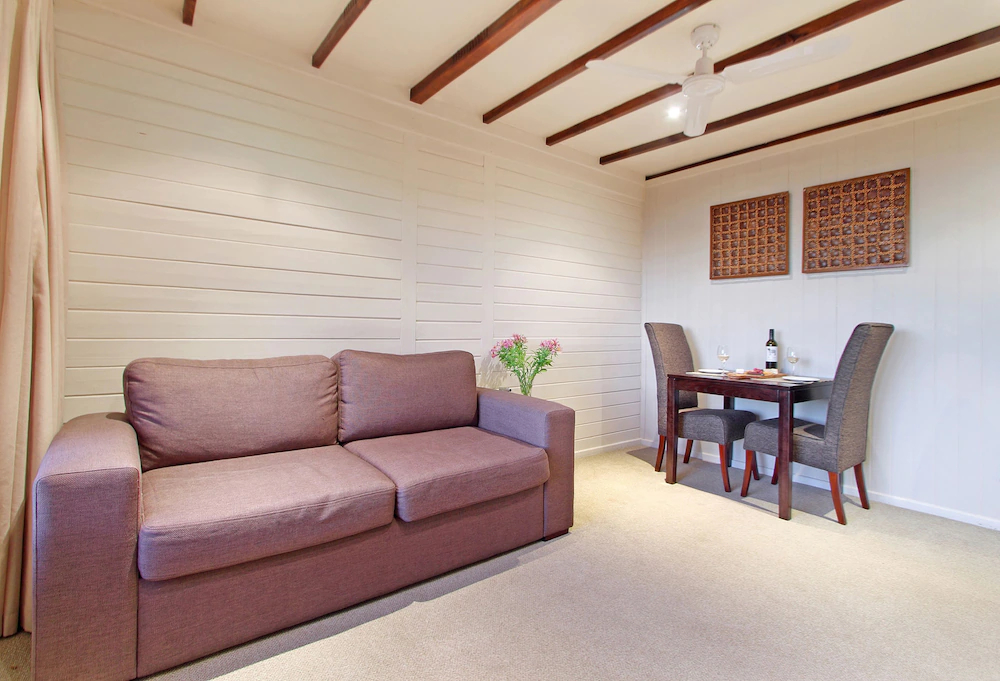 Lalapanzi Lodge