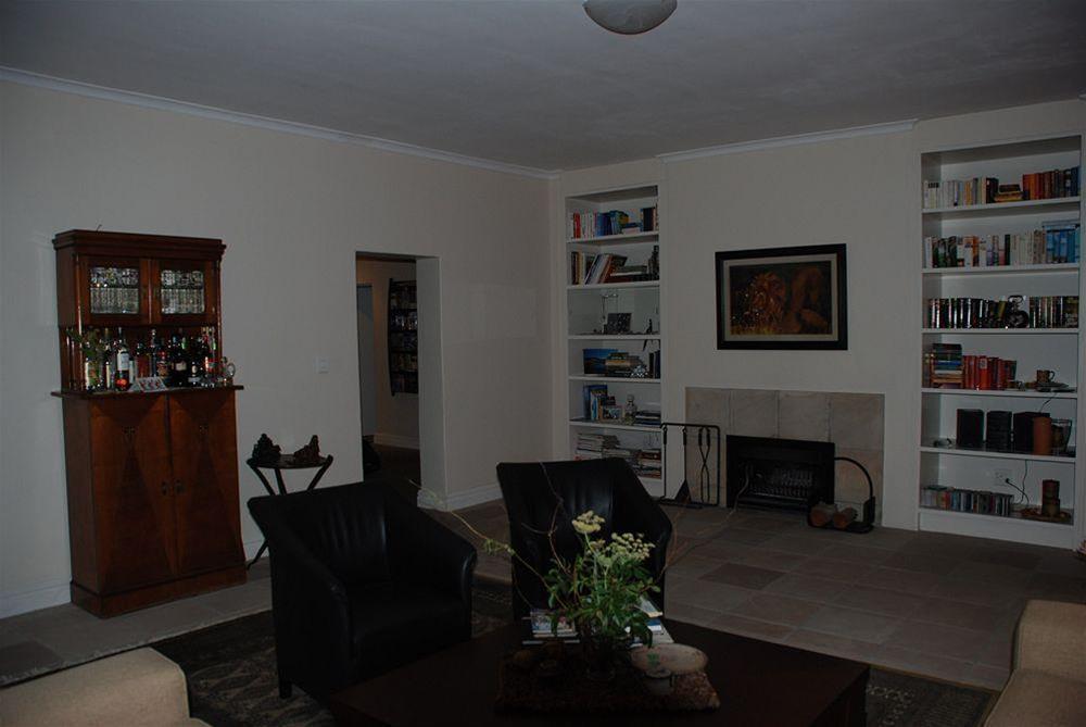 La Roche Guest House