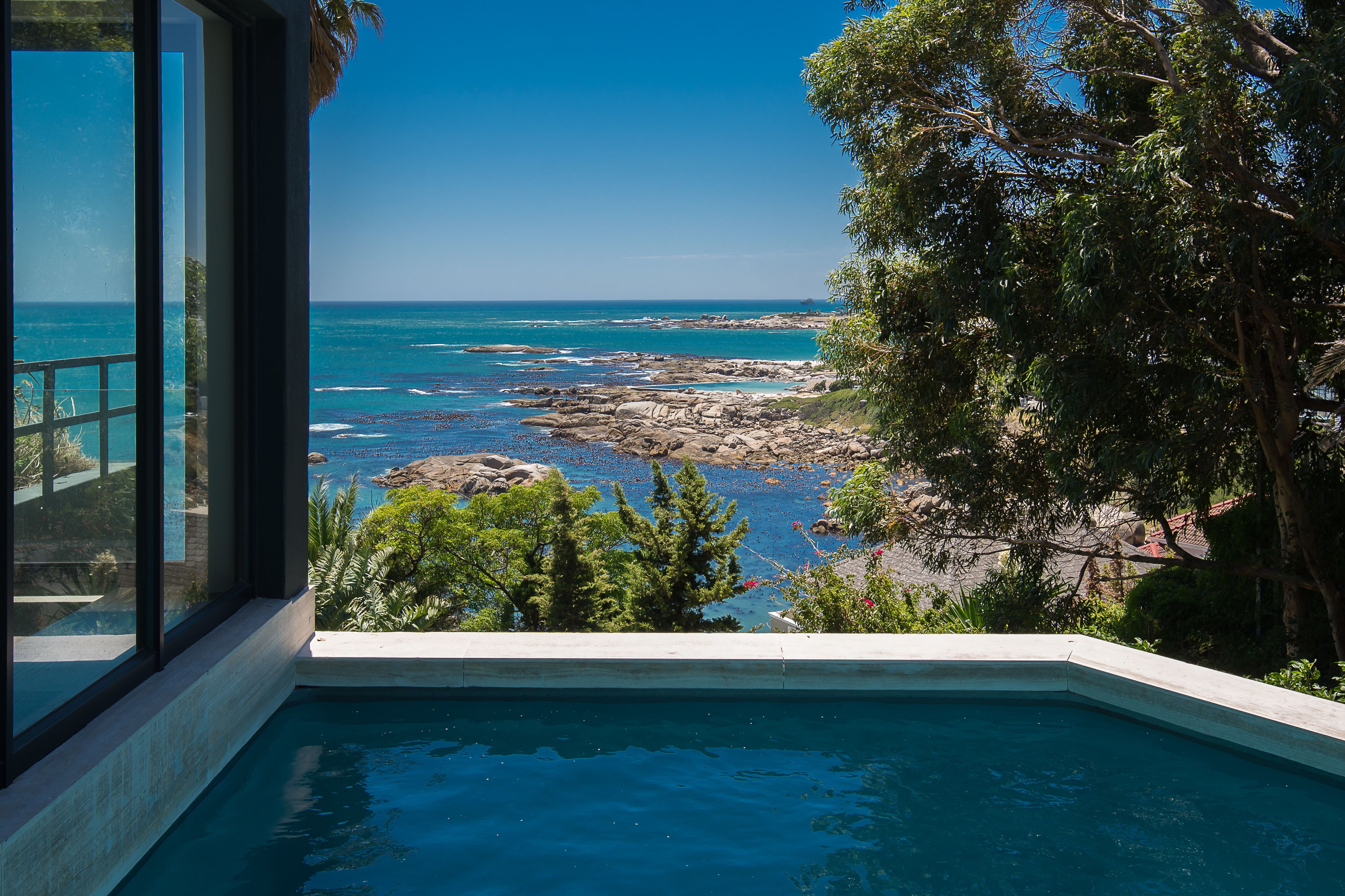 Living Hotel Lion's Eye