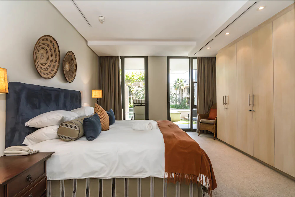 Marina Waterfront Apartments