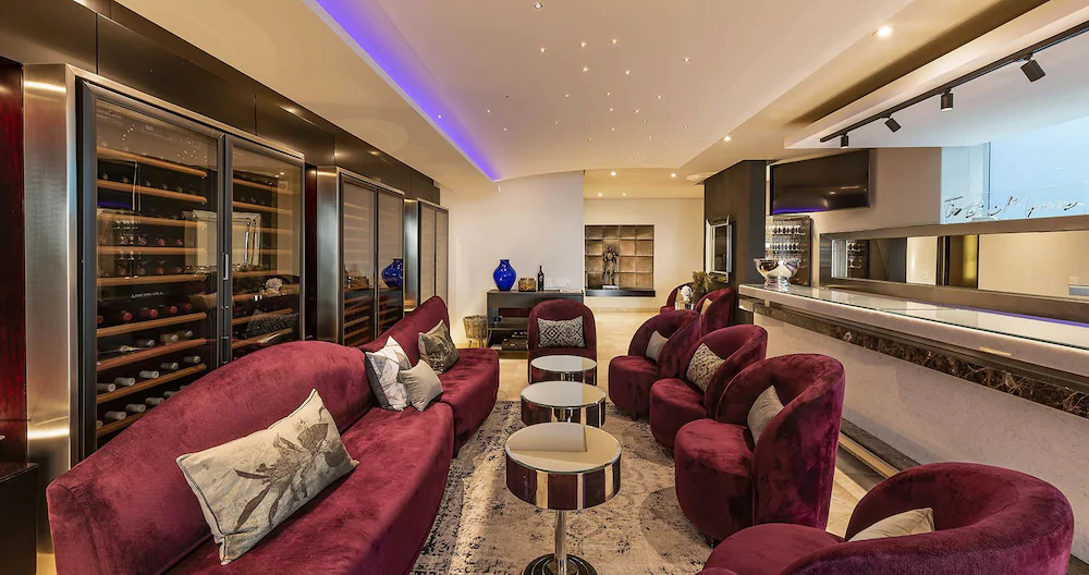 Moondance Villa