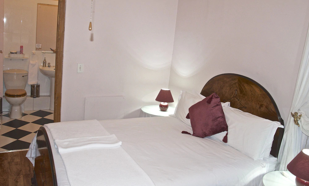 Mountain Manor Guest House
