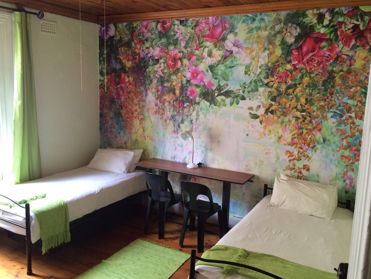 Oak Lodge FlashPackers