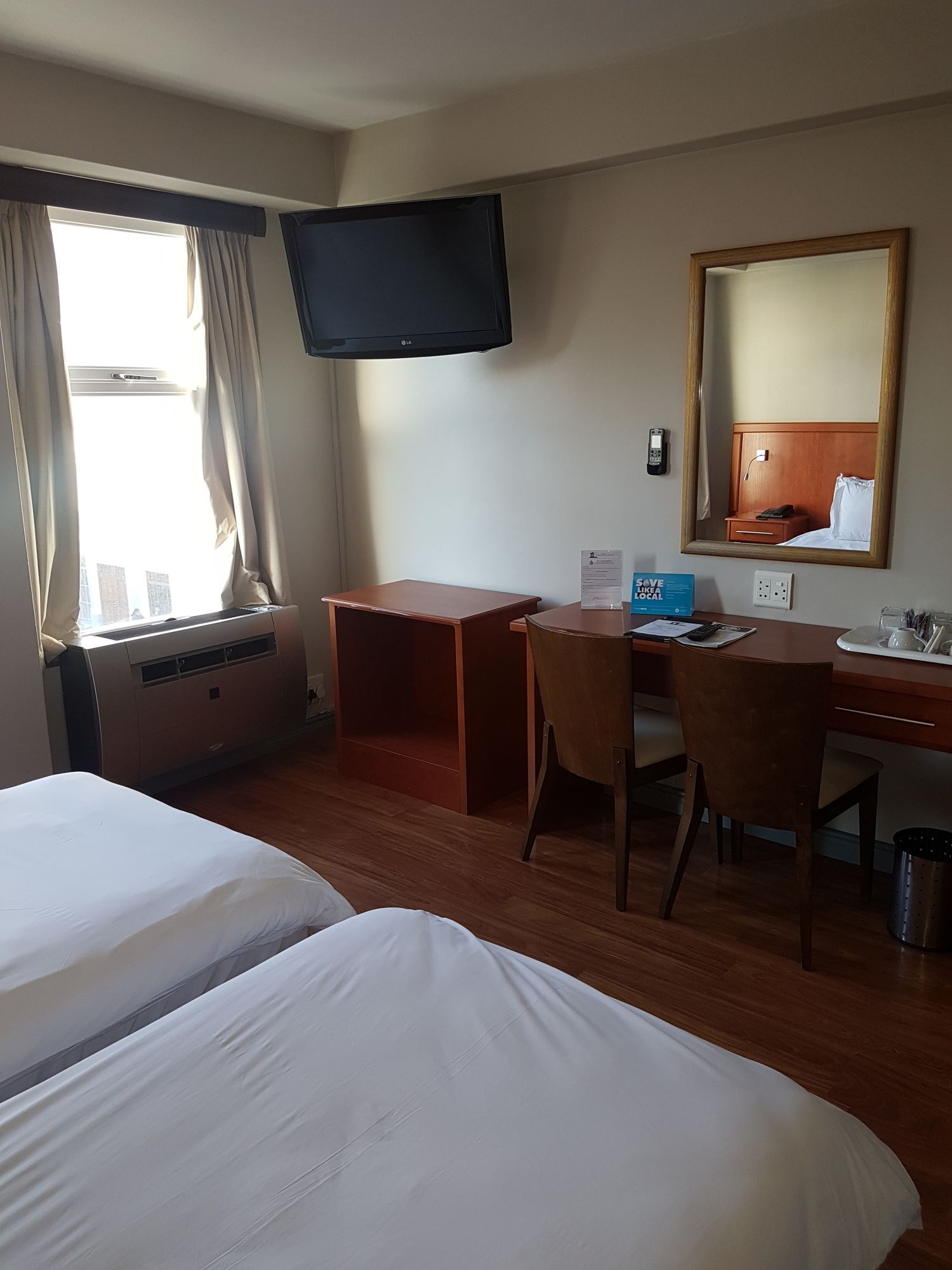 Parliament Hotel