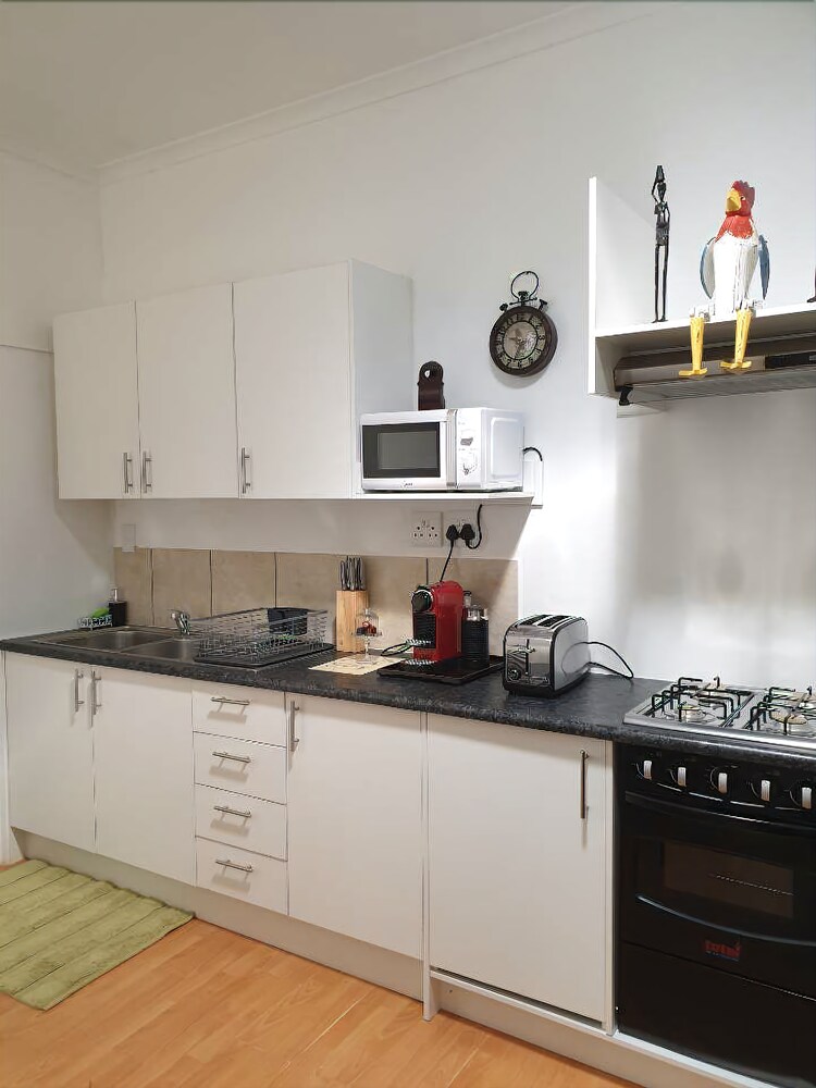 Pauli's Pad & Studio