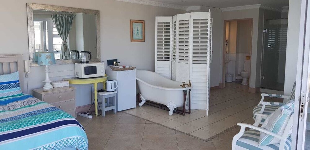 Pinard On Sea Boutique Hotel