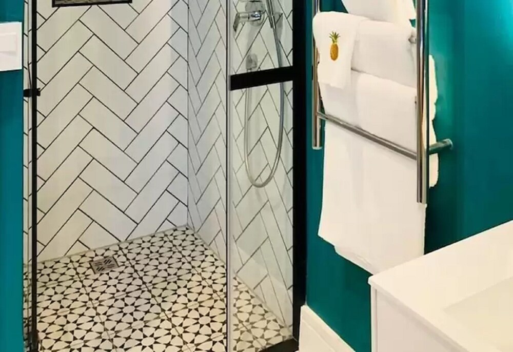 Pineapple House Boutique Hotel