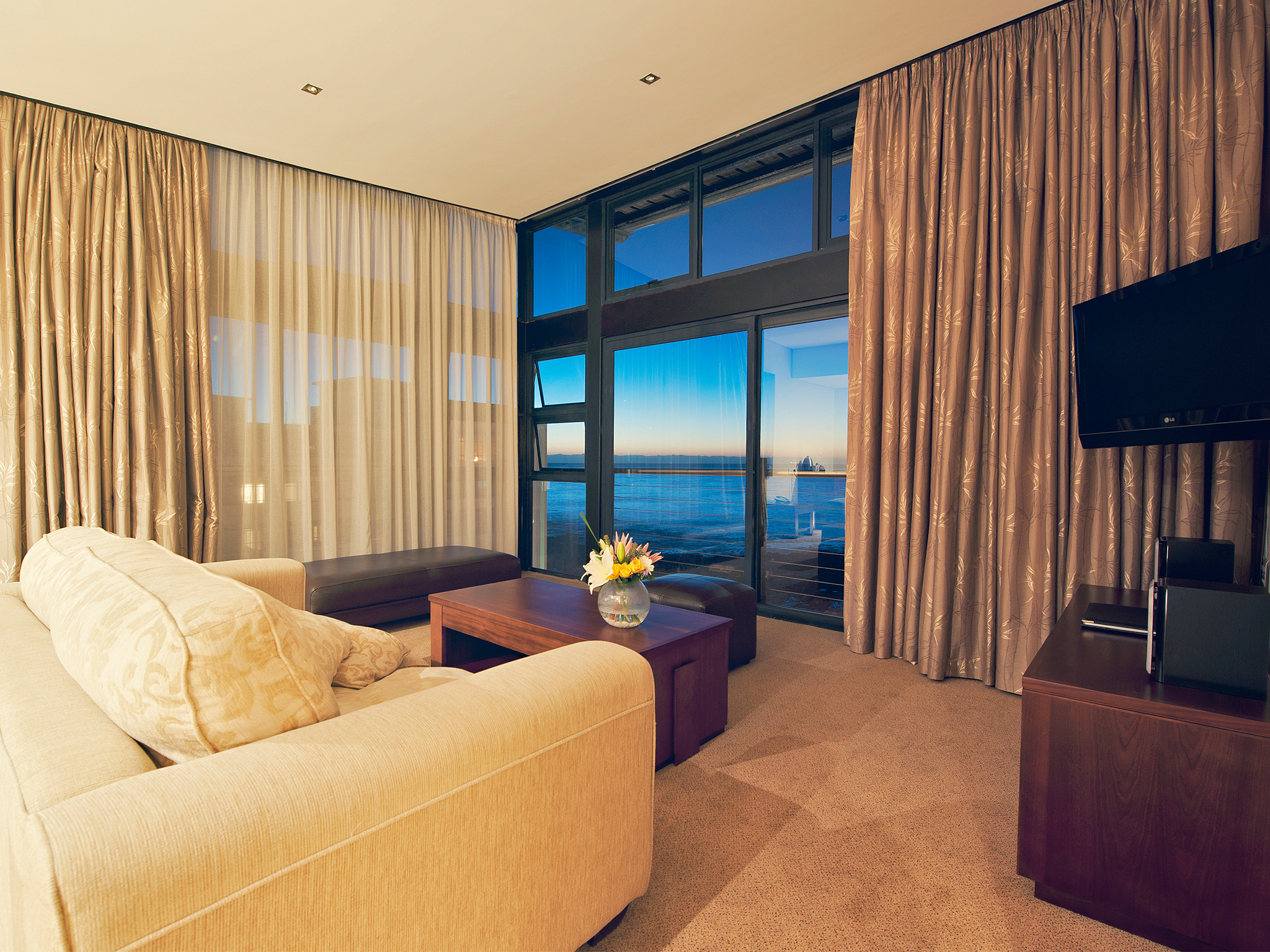 Premier Hotel Cape Town