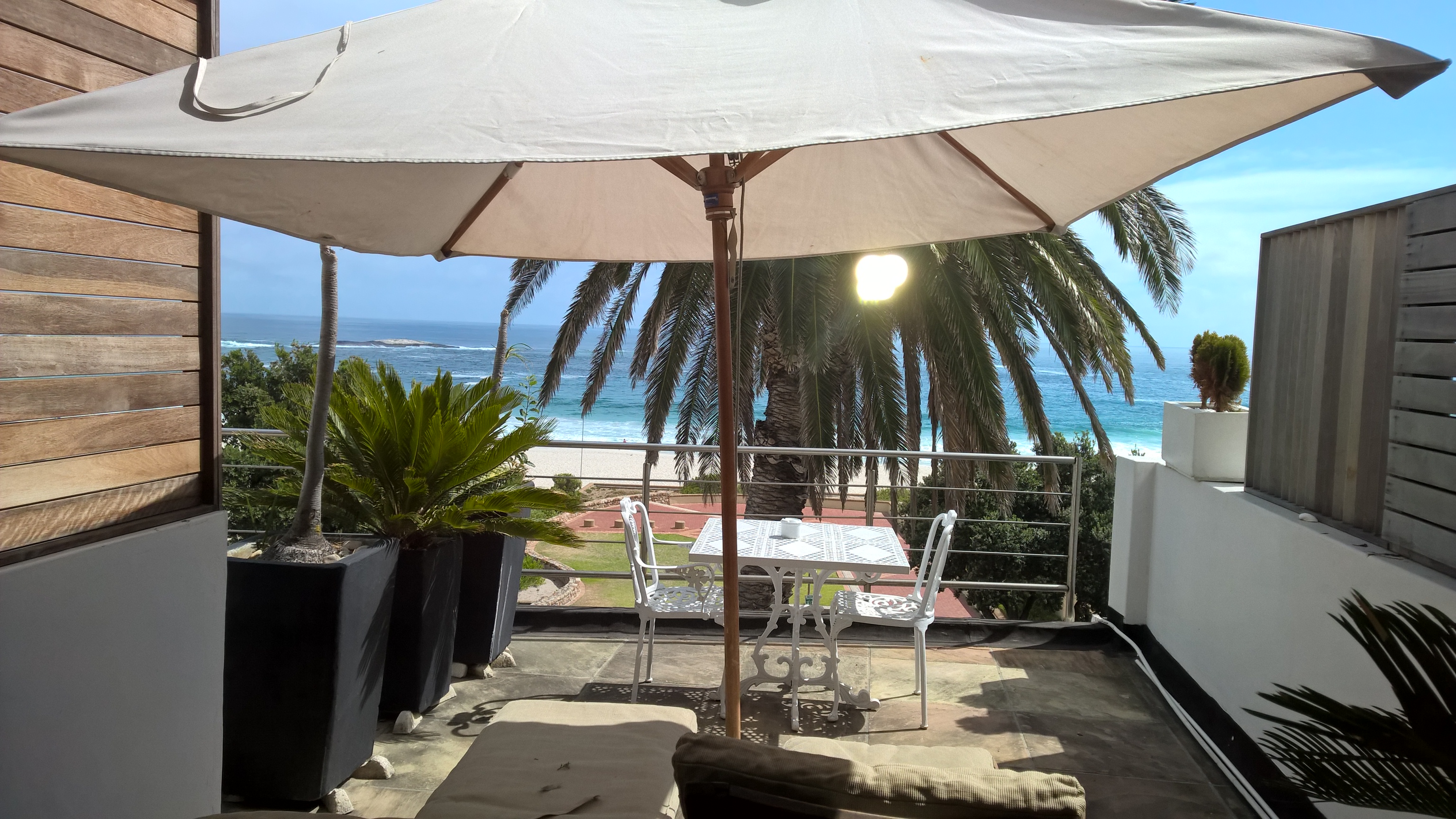 Sea Castle Hotel Camps Bay