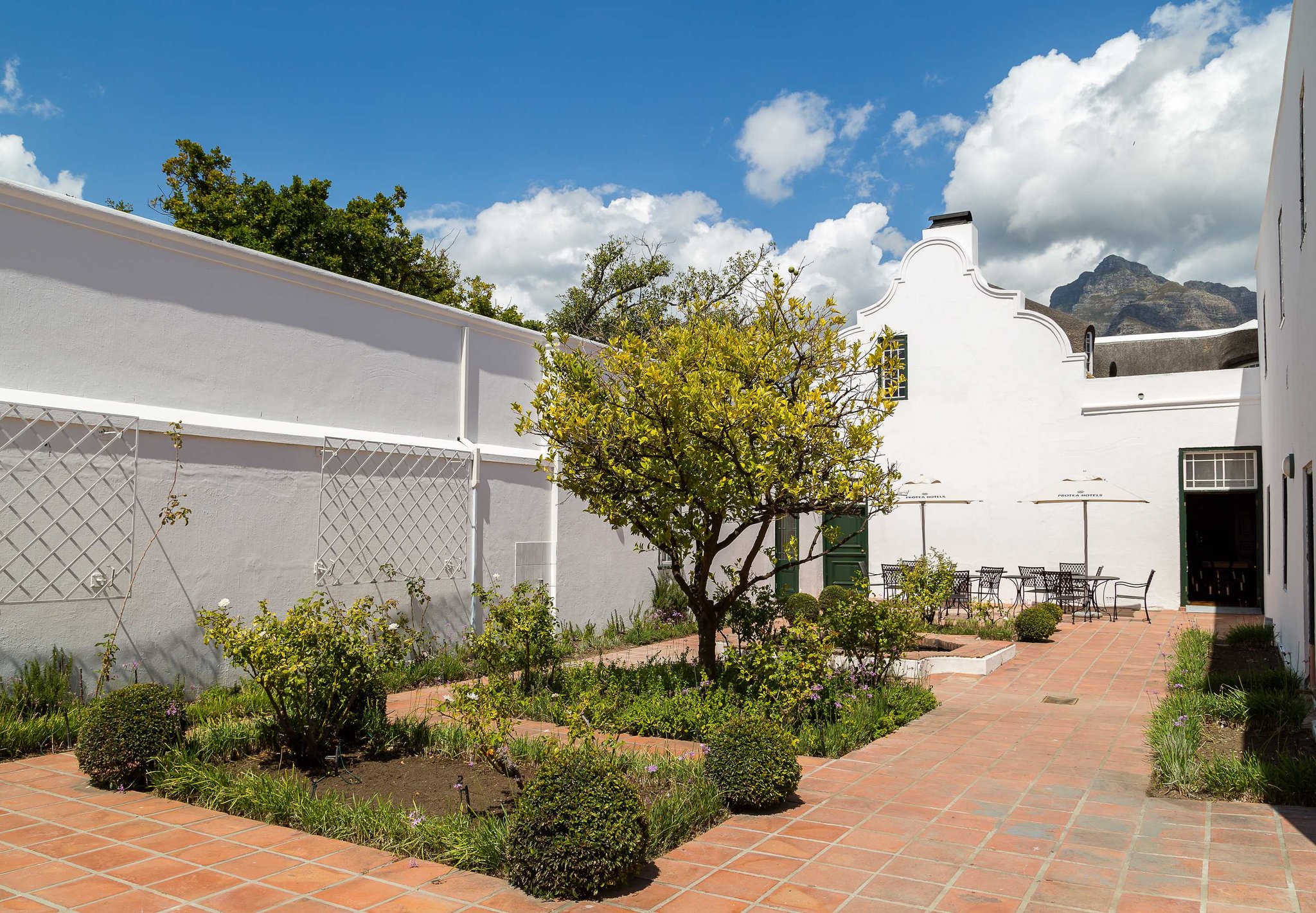 Protea Hotel Cape Town Mowbray