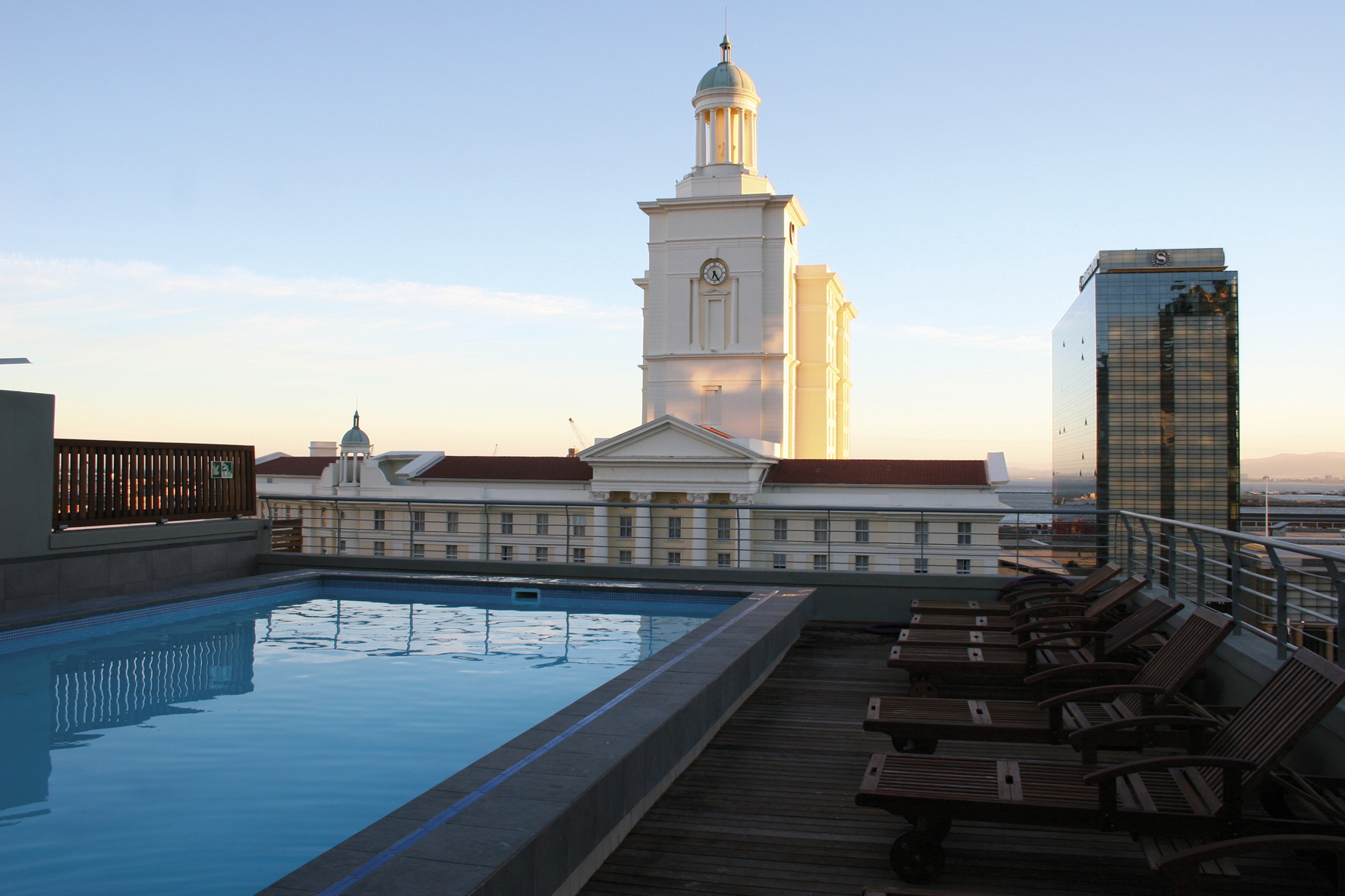 Protea Hotel Cape Town North Wharf