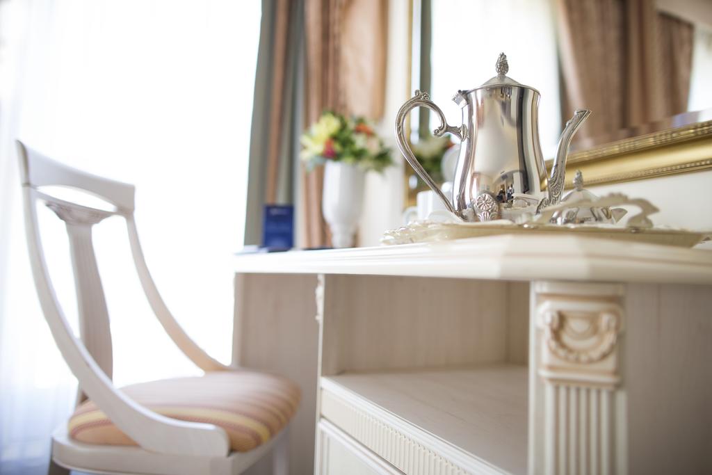 Radisson Blu Le Vendome Hotel