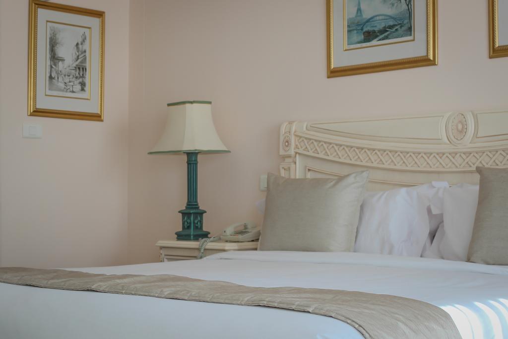 Radisson Blu Le Vendome Hotel