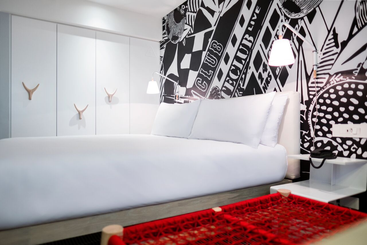 Radisson Red Cape Town