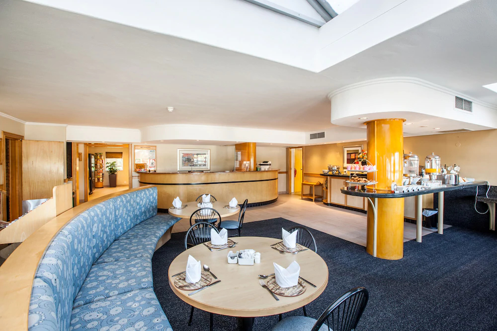 Road Lodge N1 City