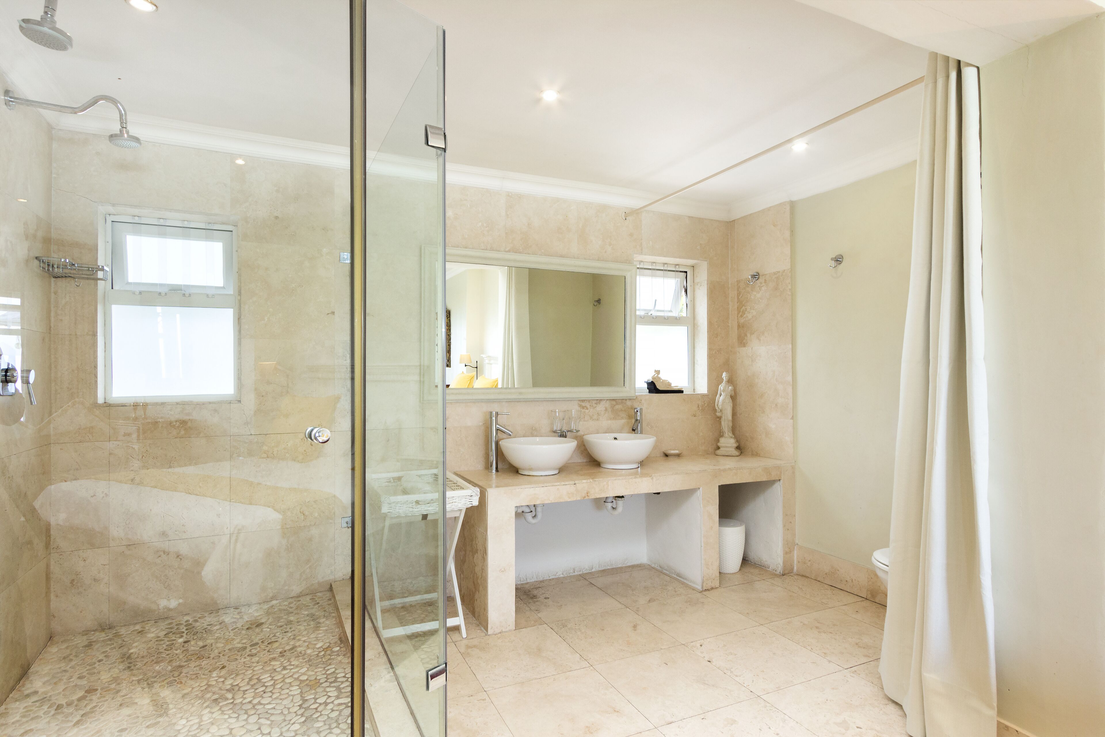 Rockhaven On The Beach