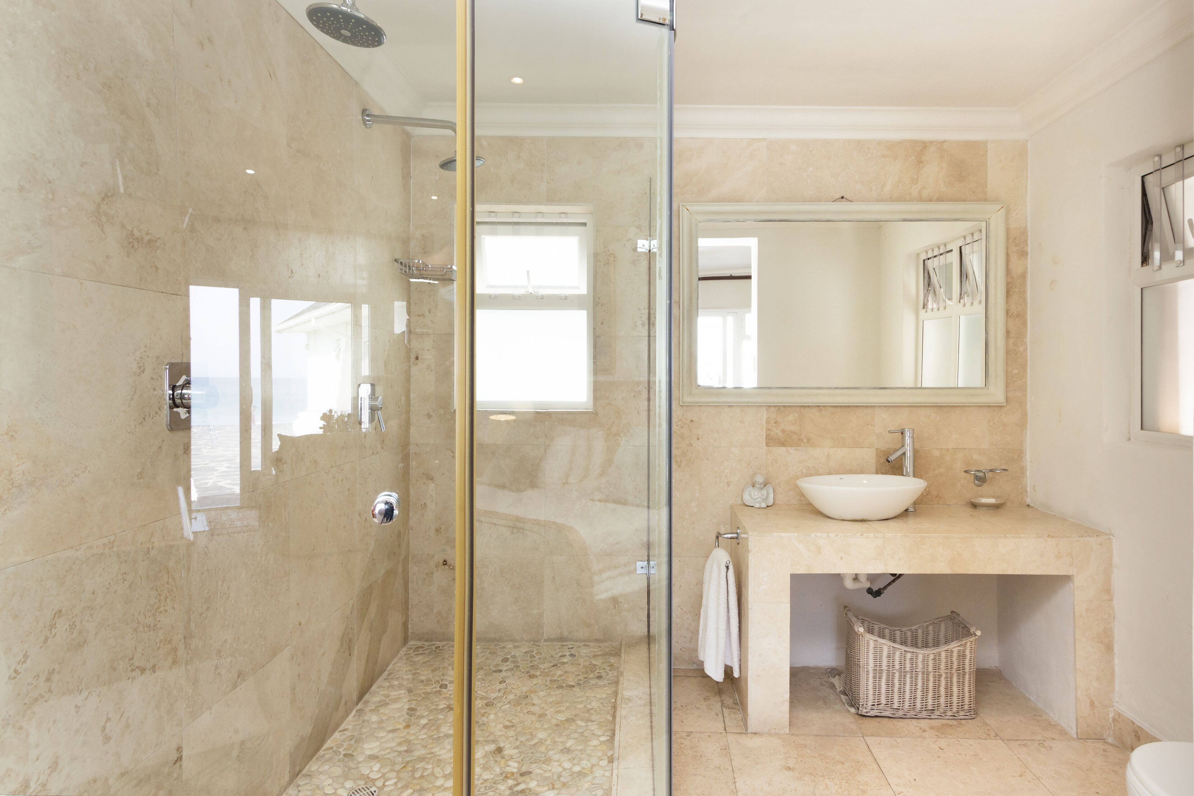 Rockhaven On The Beach