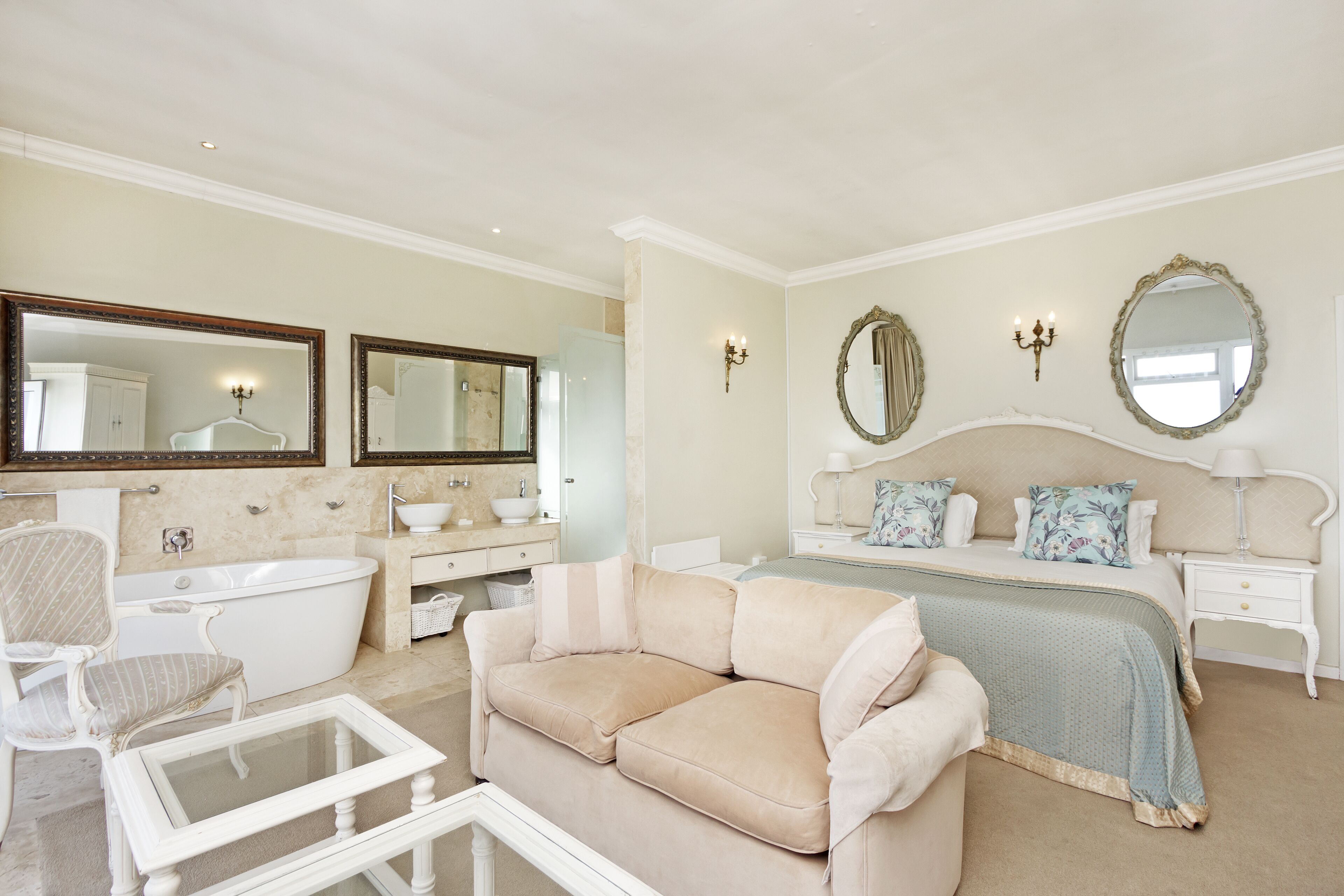 Rockhaven On The Beach