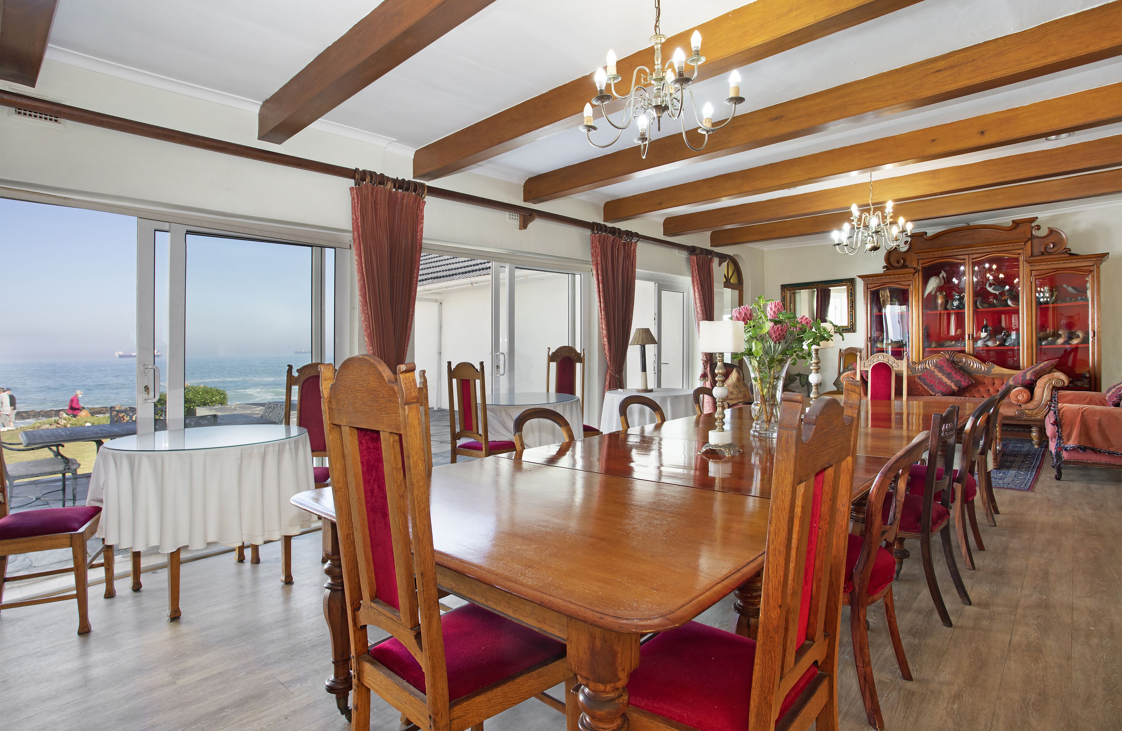 Rockhaven On The Beach