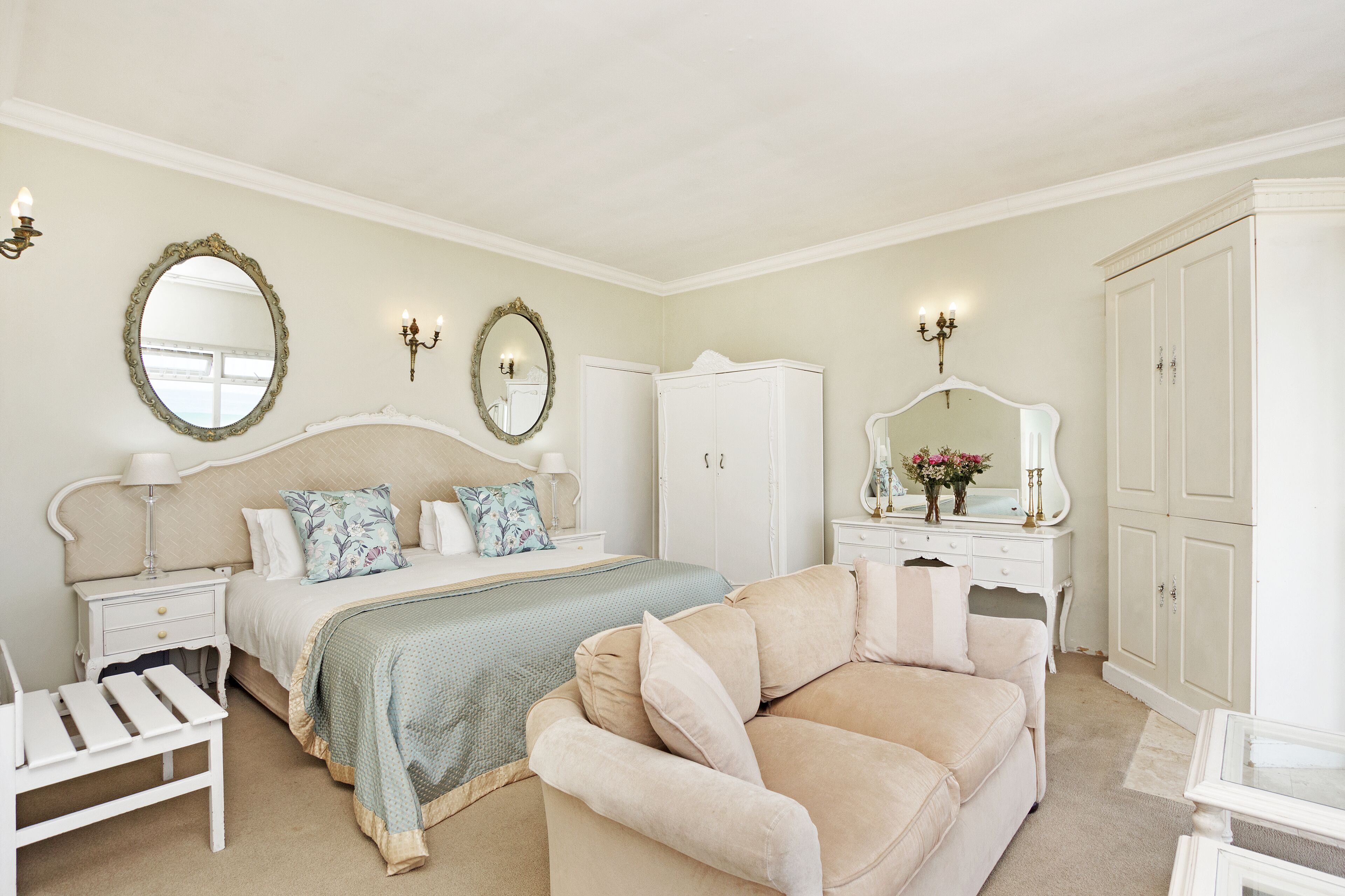 Rockhaven On The Beach