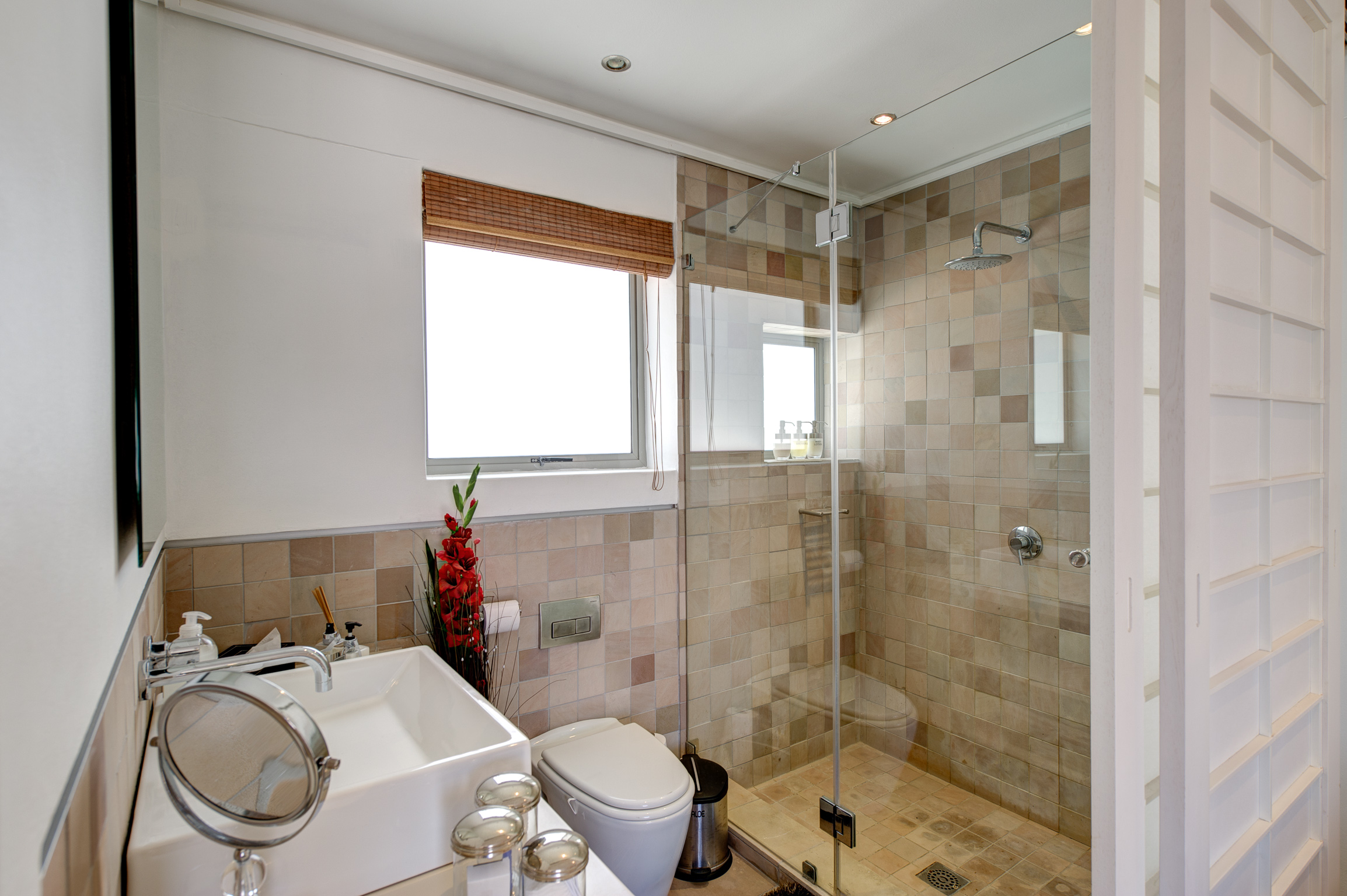 Santa Maria Beach House And Spa