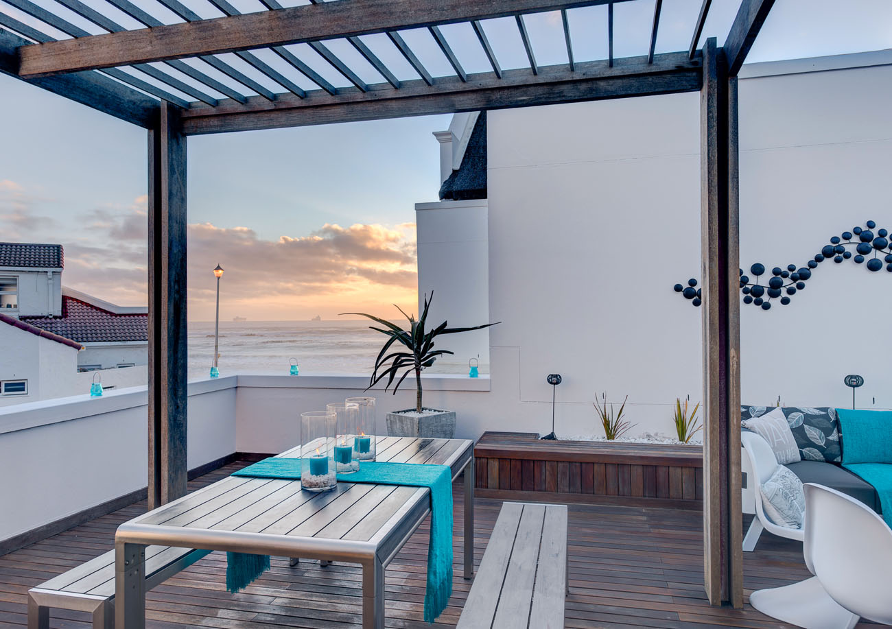 Santa Maria Beach House And Spa