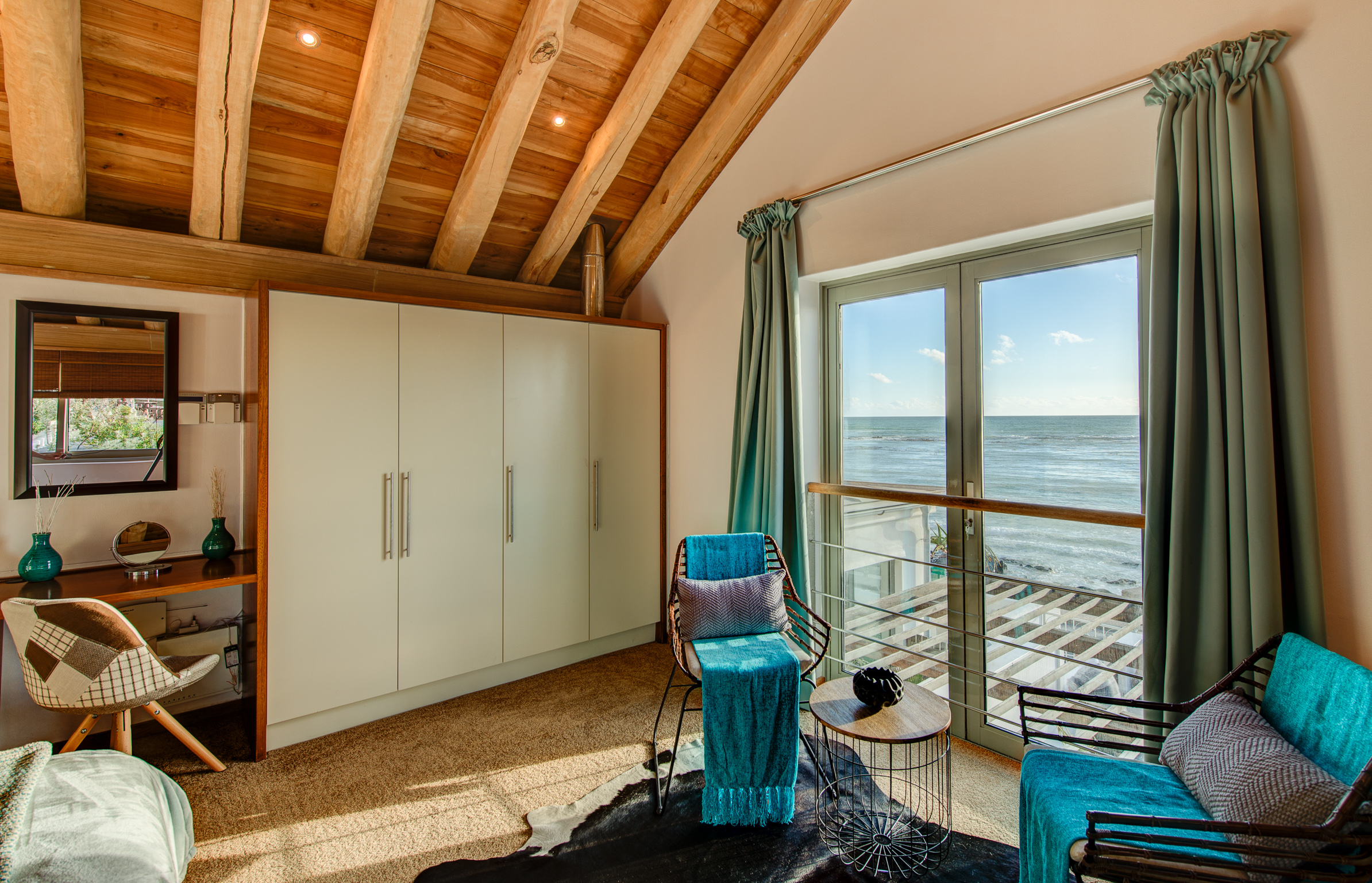 Santa Maria Beach House And Spa
