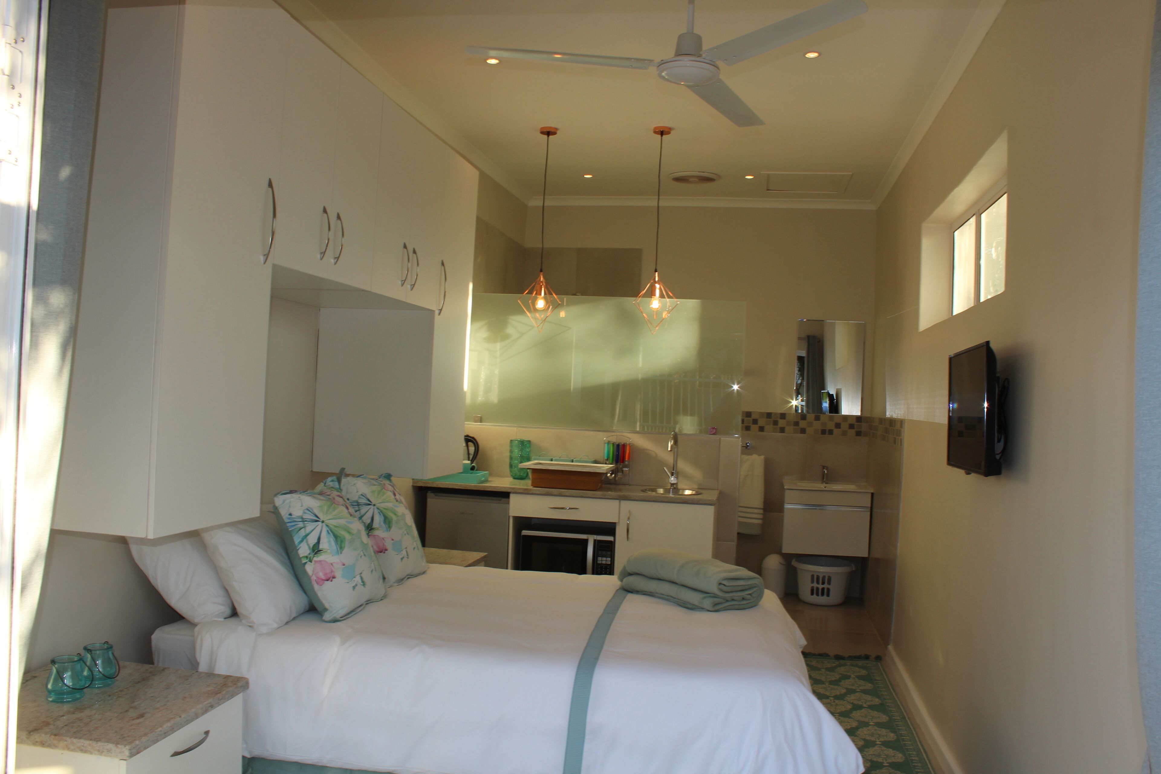 Sea Breeze Bloubergstrand