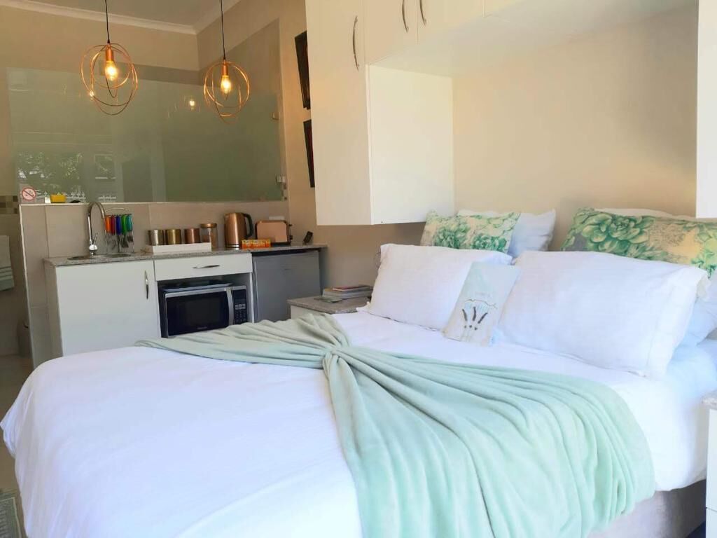 Sea Breeze Bloubergstrand