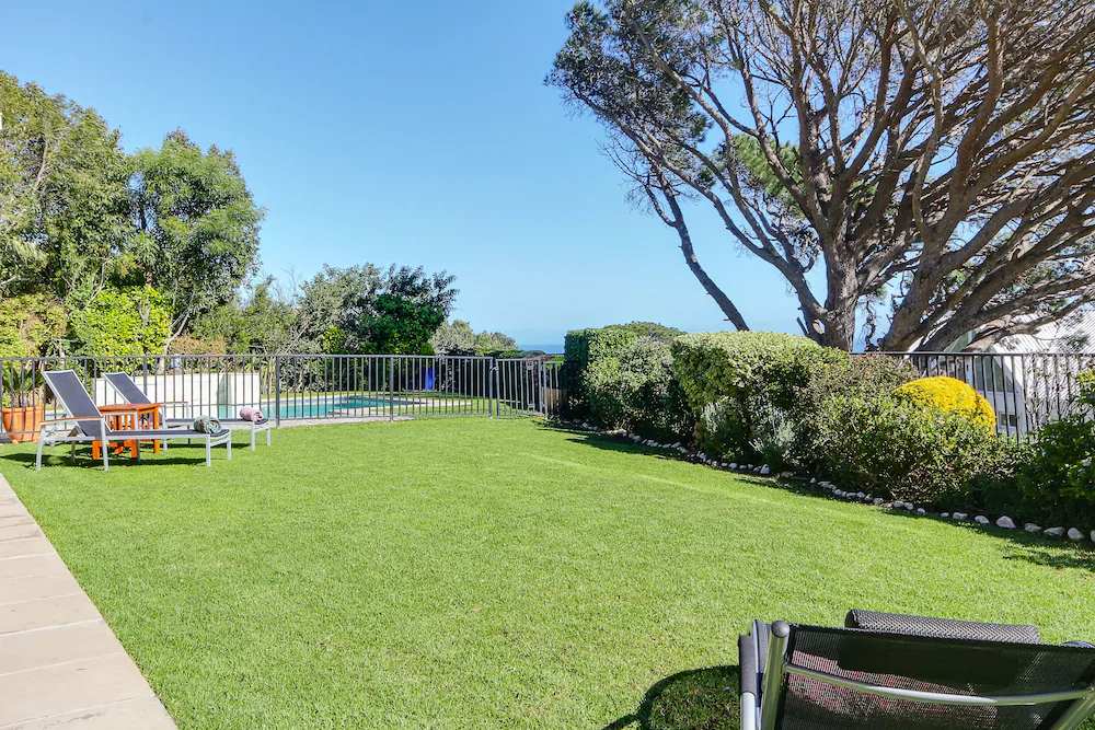 Sea Mount Studio