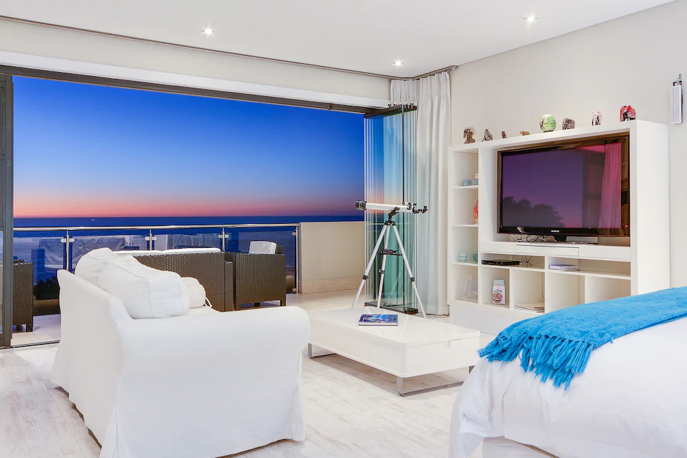 Sea Mount Studio