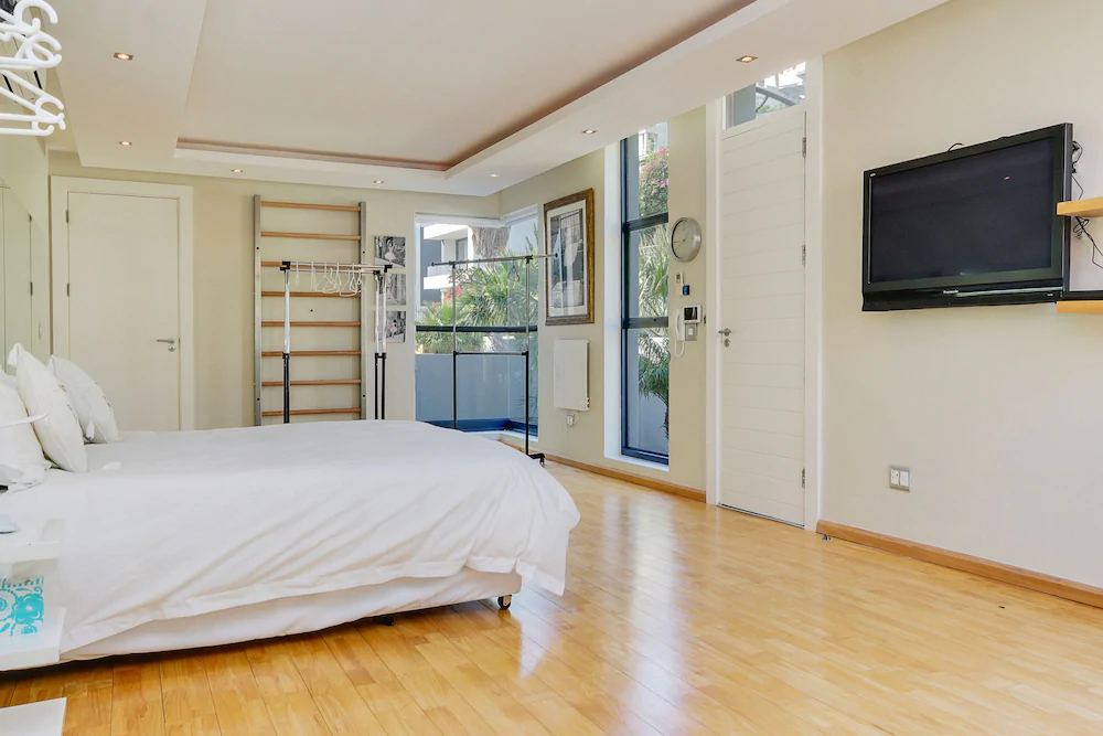 Sea Mount Studio
