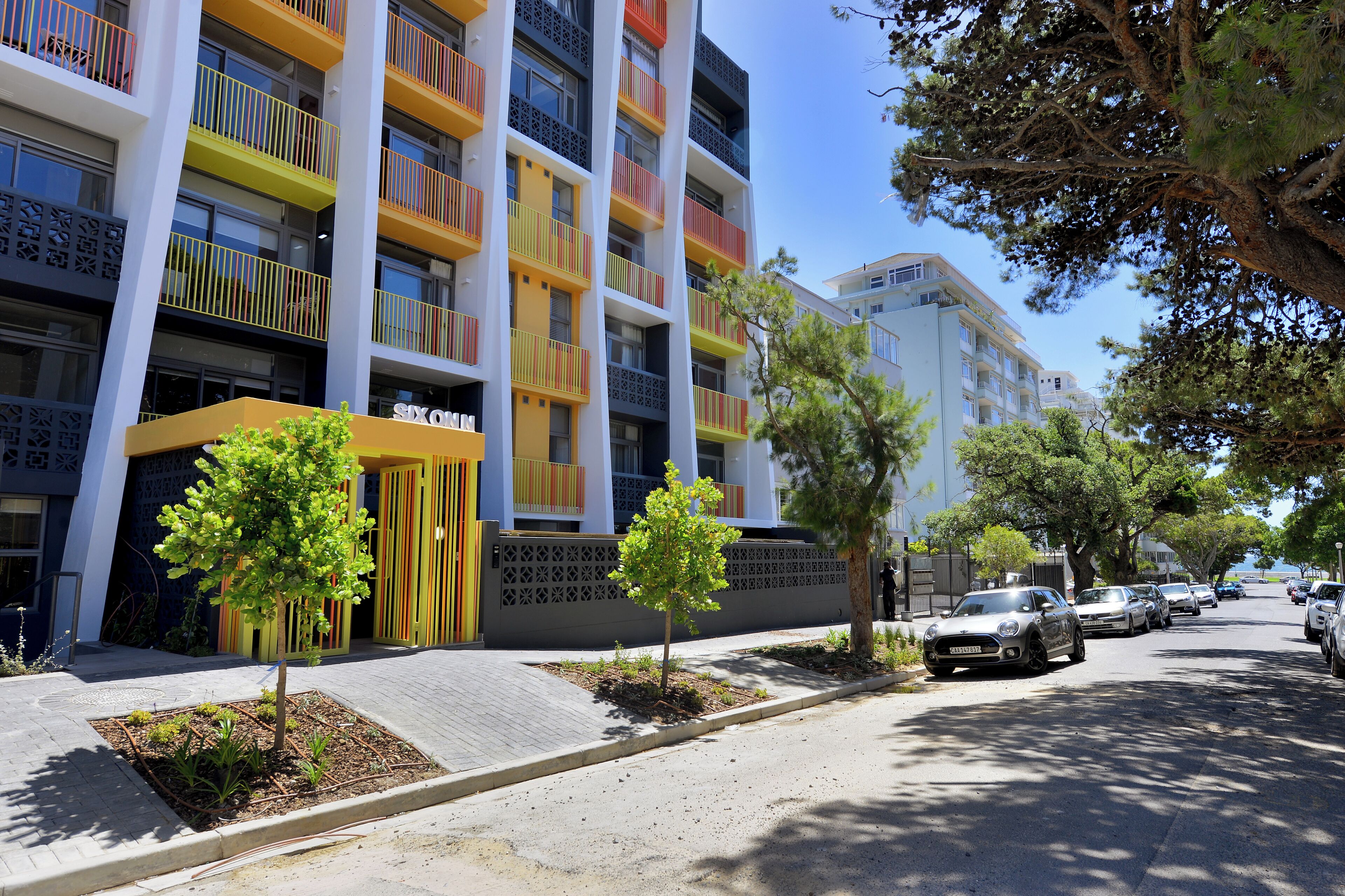 SIX ON N - Fluent Luxury Serviced Apartments