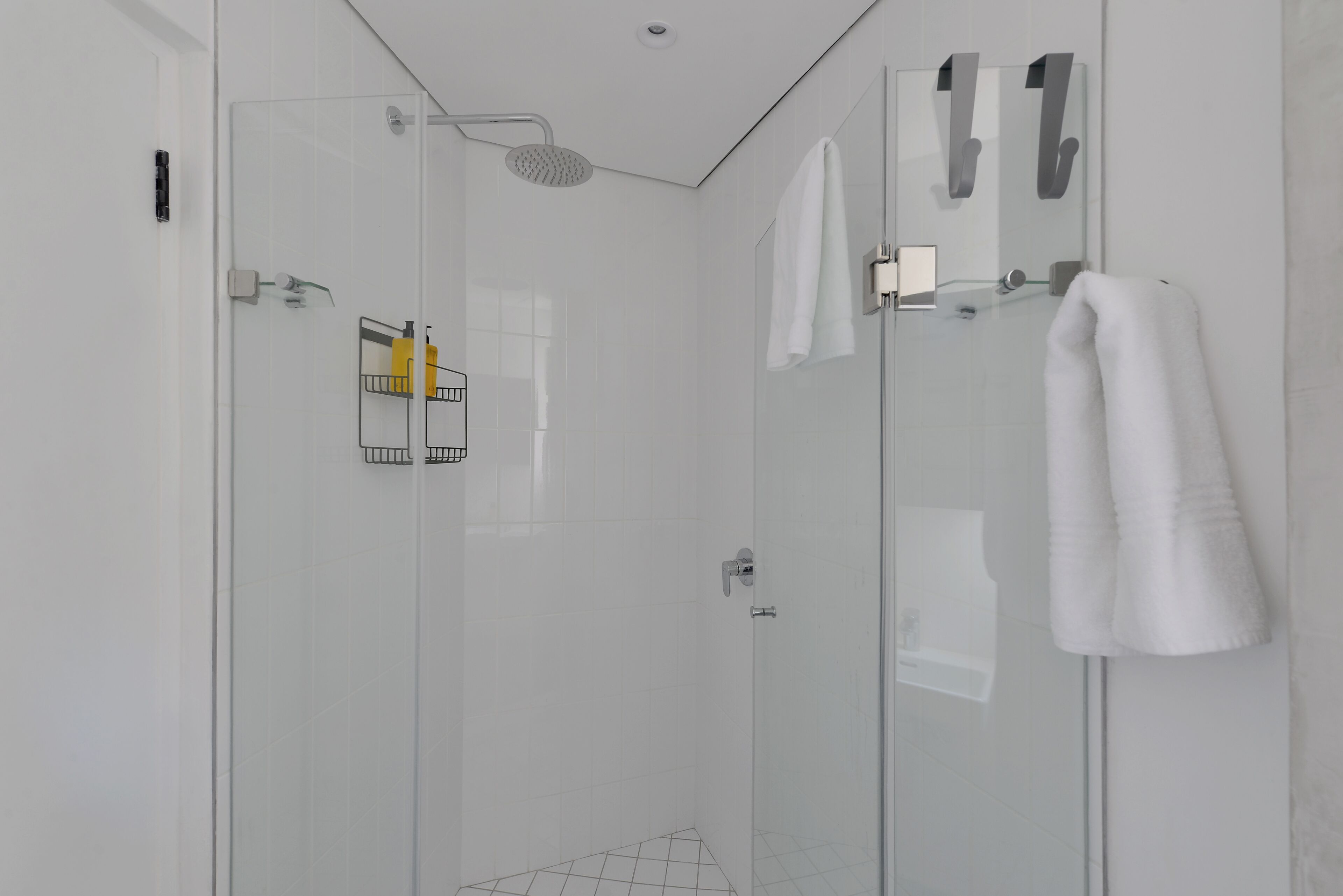 SIX ON N - Fluent Luxury Serviced Apartments
