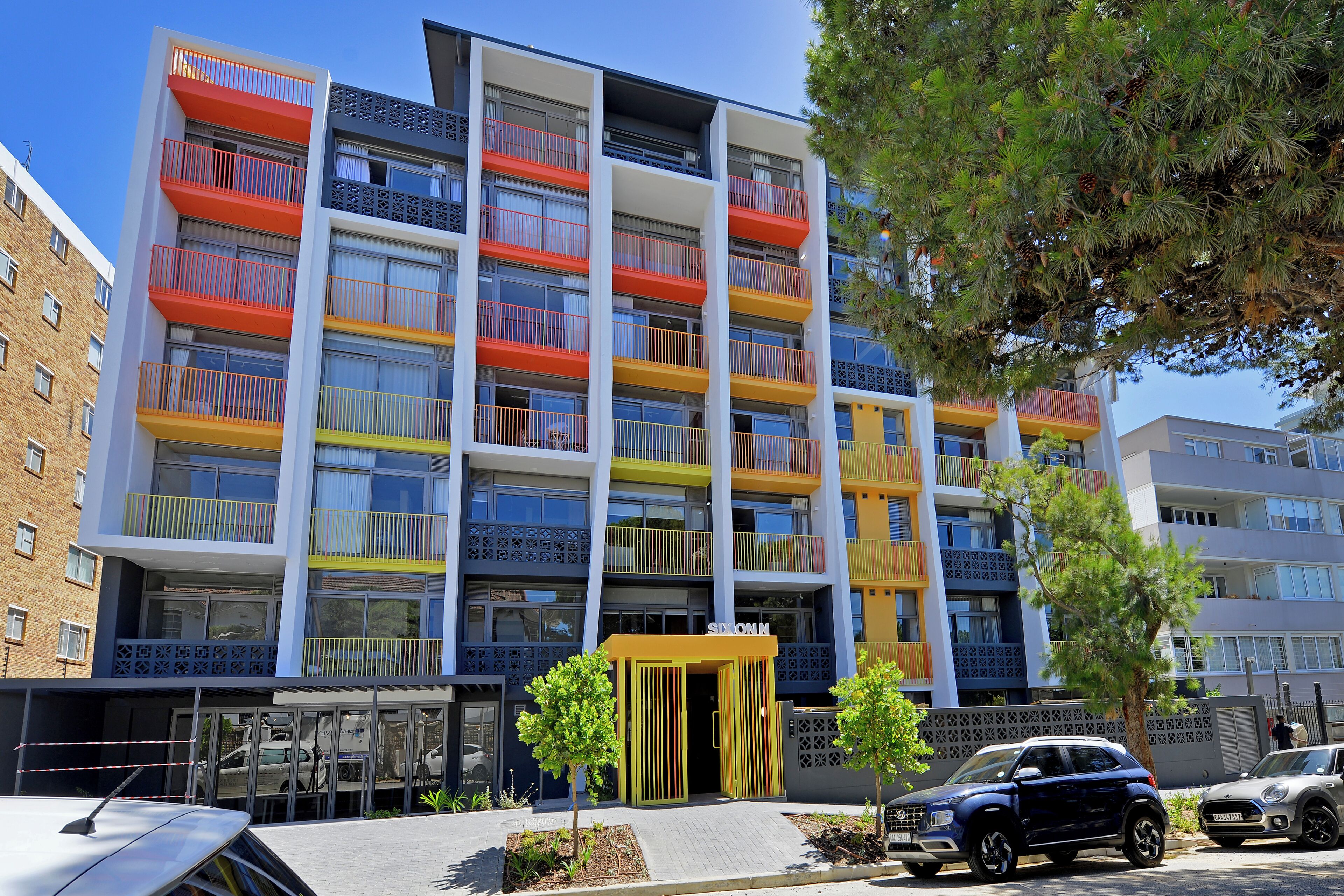 SIX ON N - Fluent Luxury Serviced Apartments