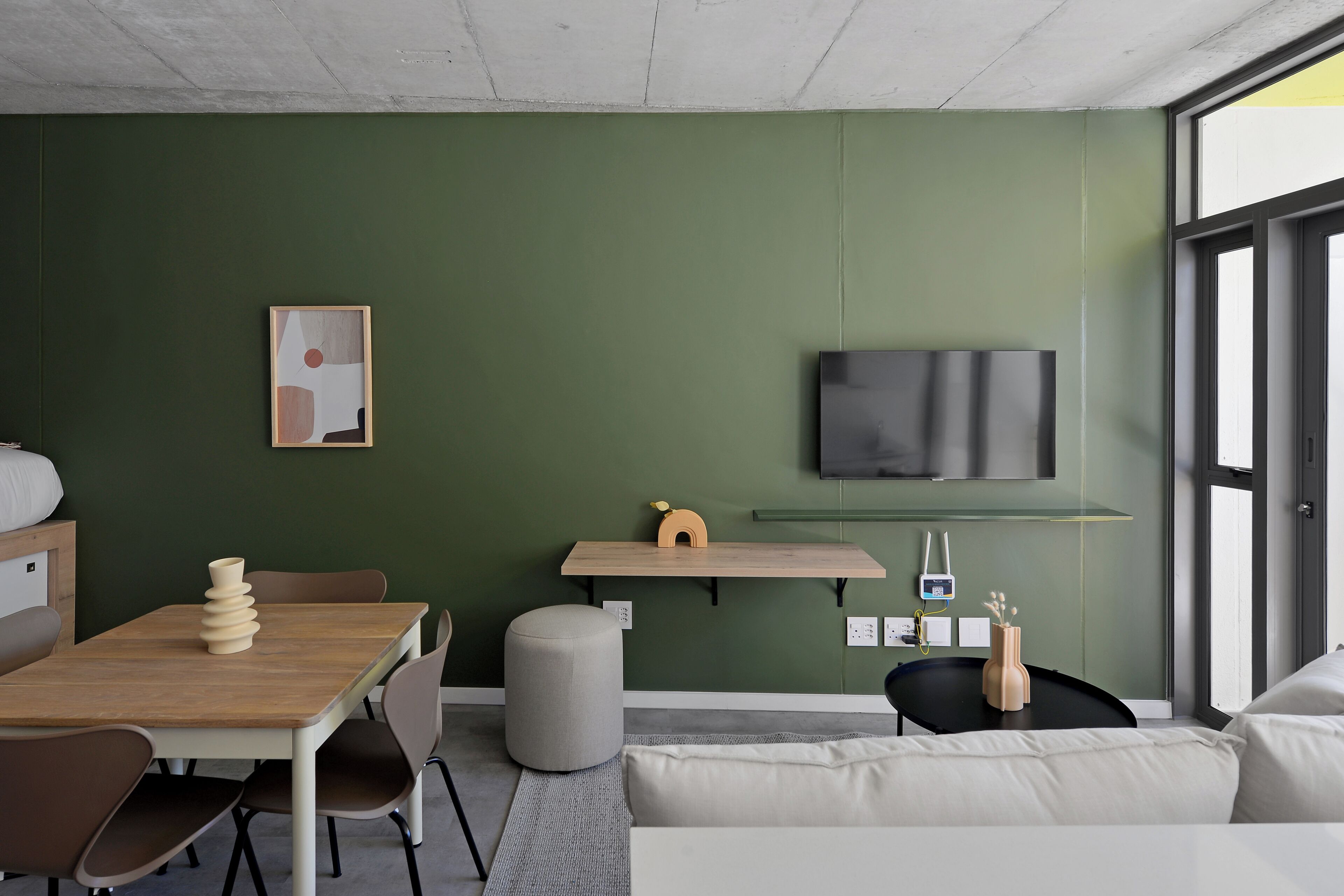 SIX ON N - Fluent Luxury Serviced Apartments