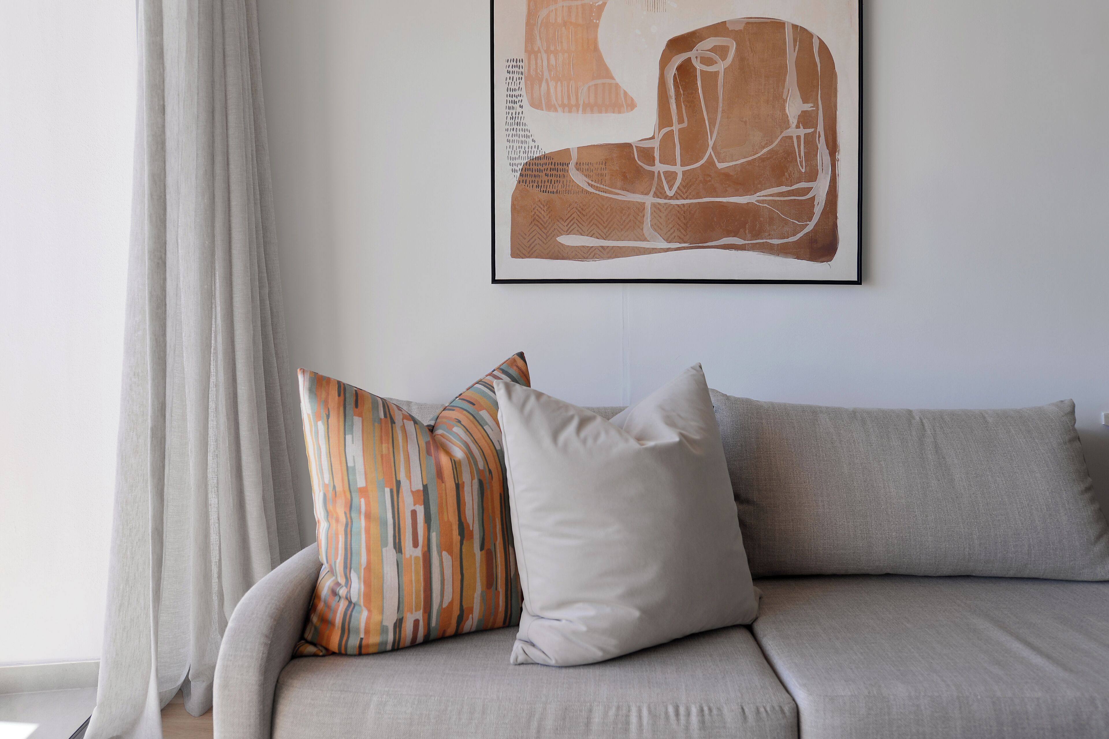 SIX ON N - Fluent Luxury Serviced Apartments