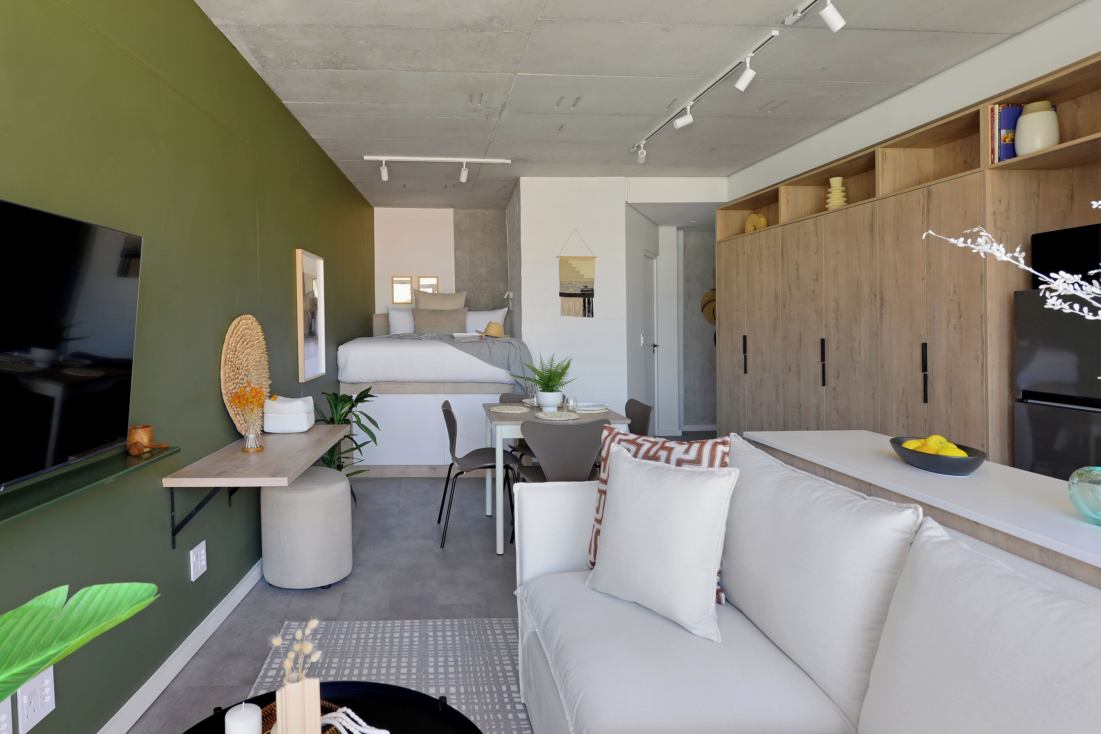 SIX ON N - Fluent Luxury Serviced Apartments