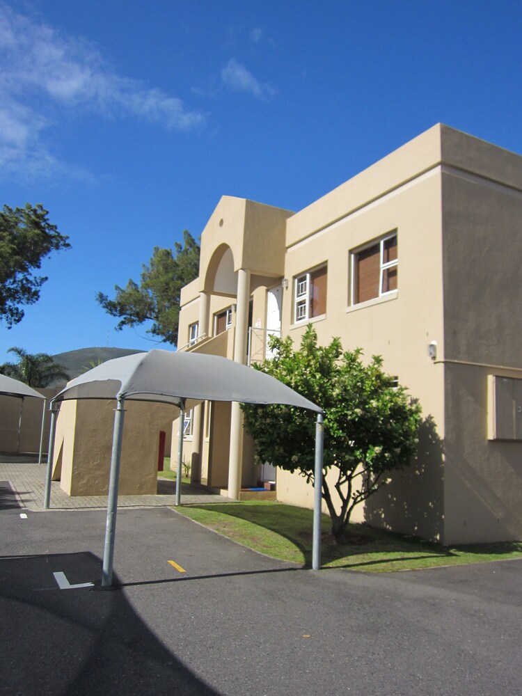 Smithland Guest Apartments