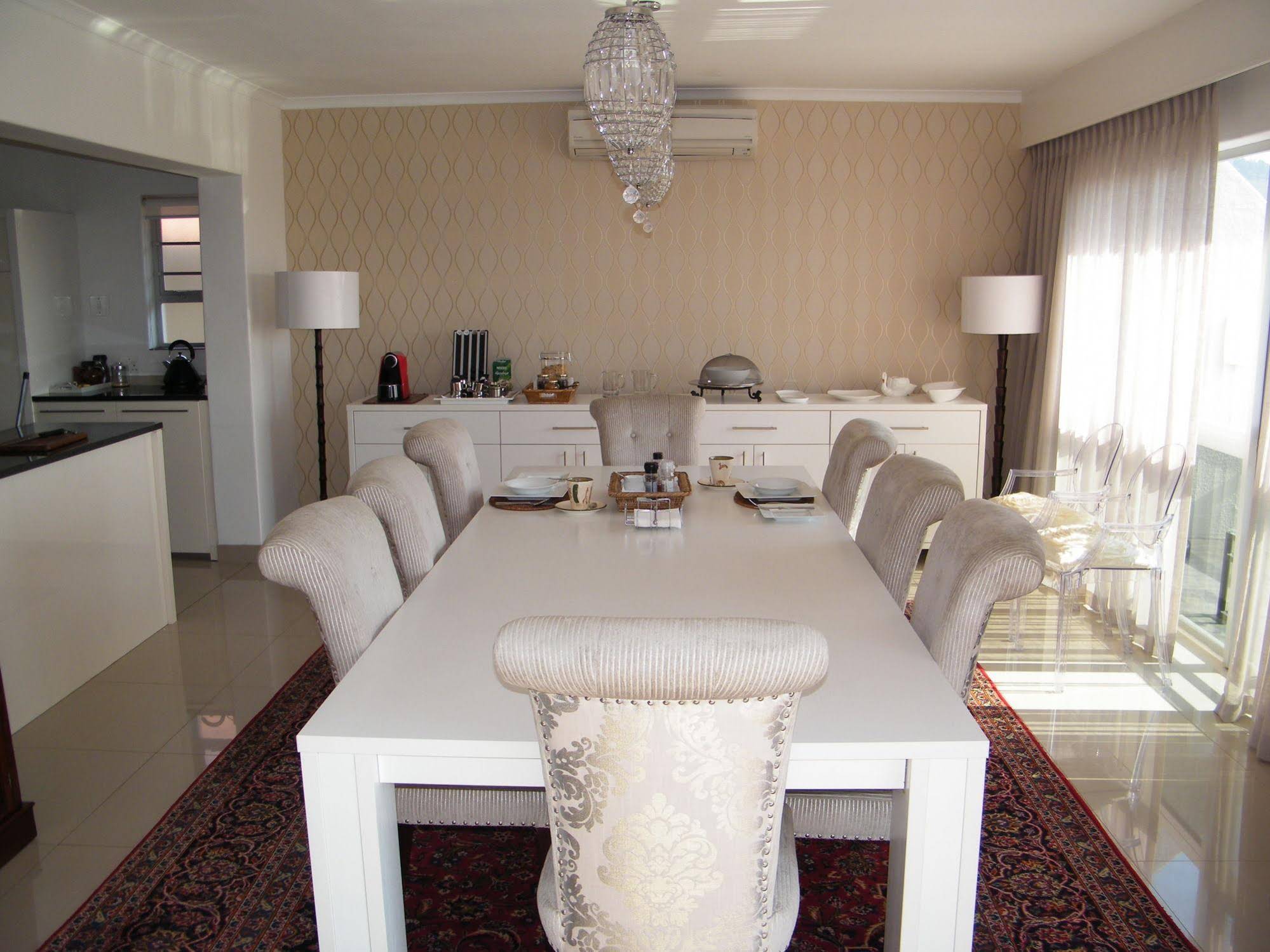 Southern Comfort Guest Lodge