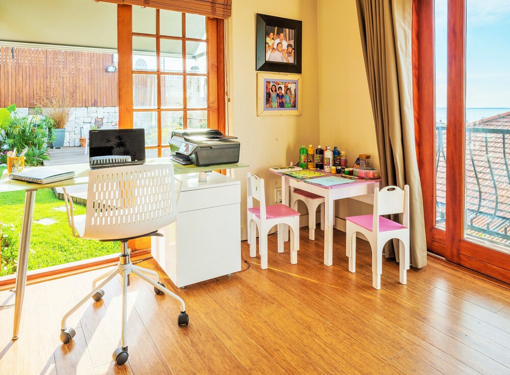 Sun & Sea Family Villa