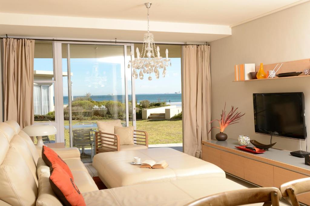 Lagoon Beach Hotel & Spa by Sunstays