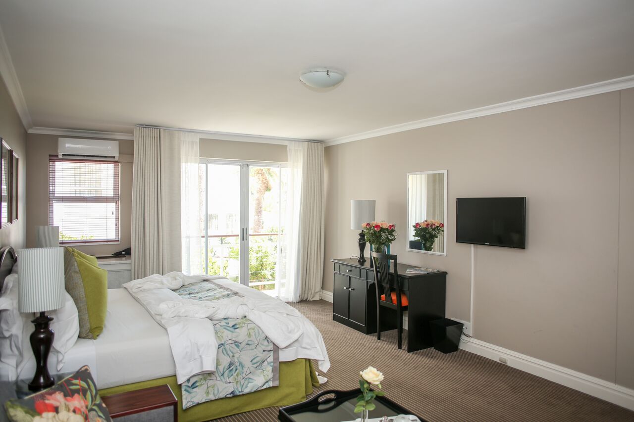 The Bantry Bay Suite Hotel