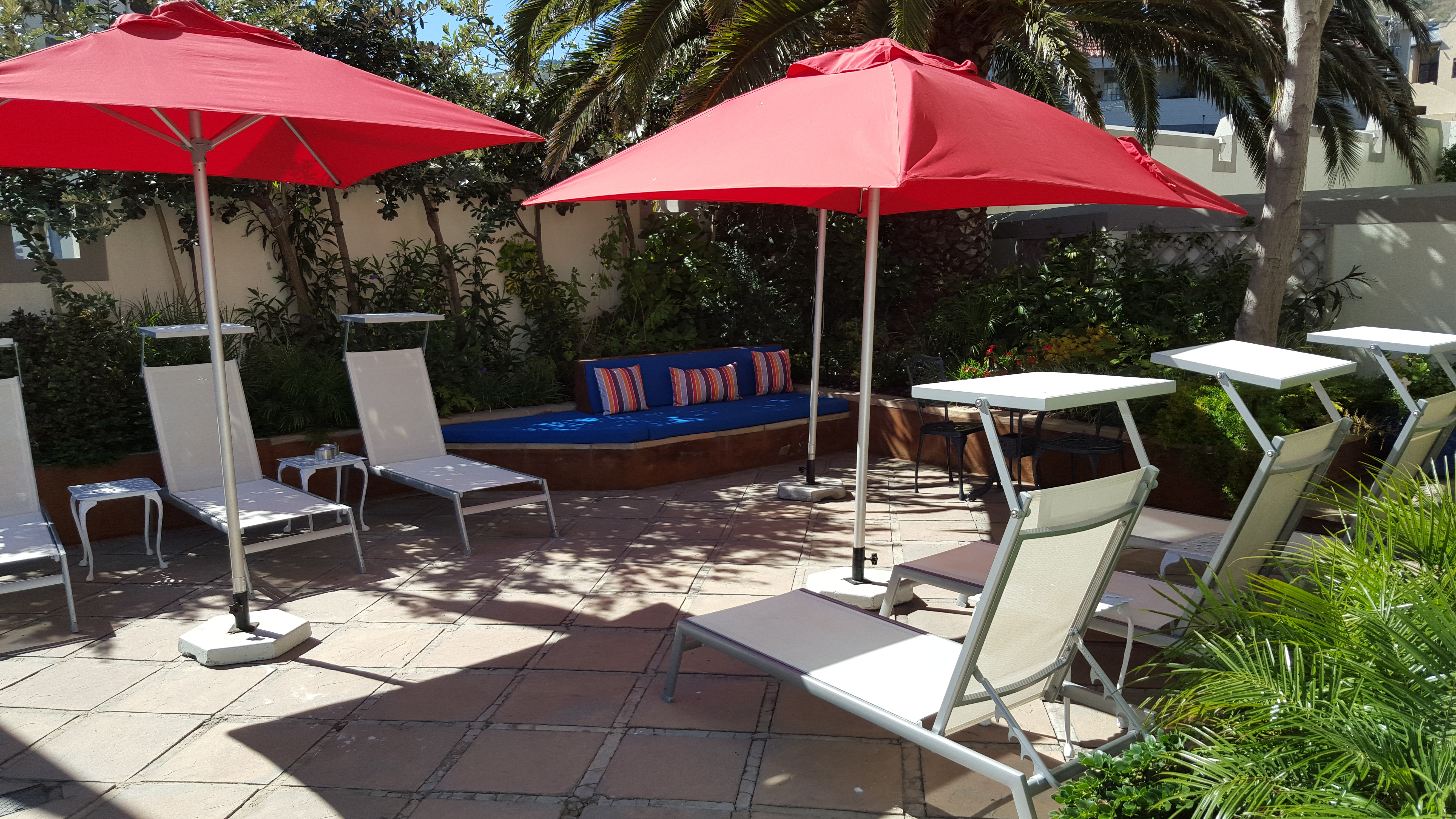 The Bantry Bay Suite Hotel