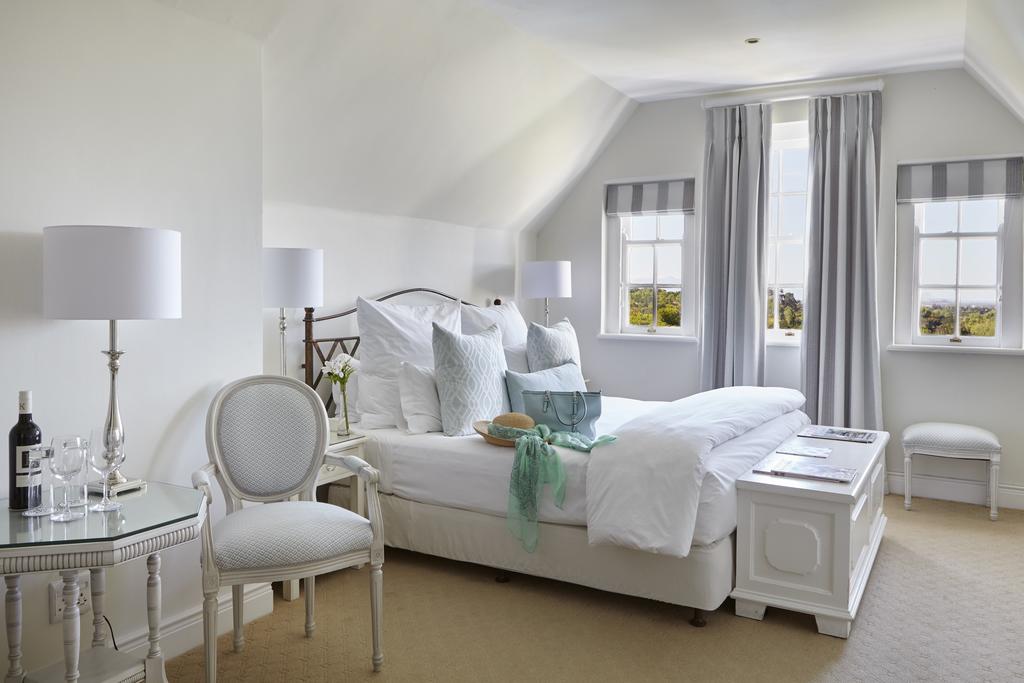 The Cellars-Hohenort Hotel