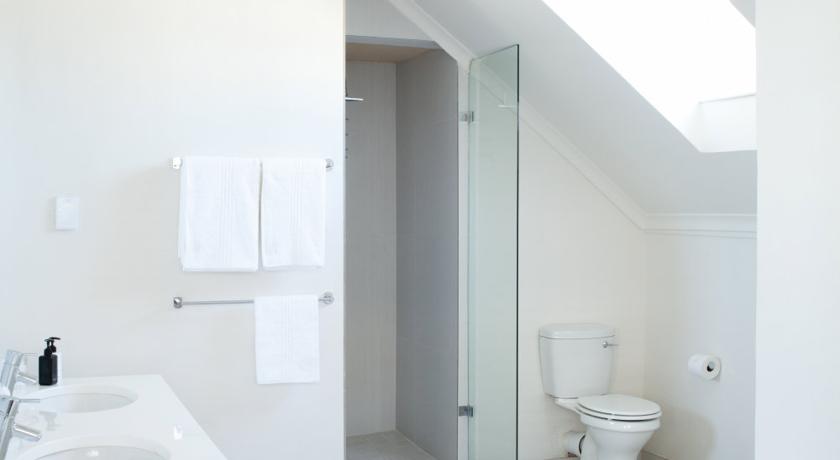 The Clarendon Fresnaye